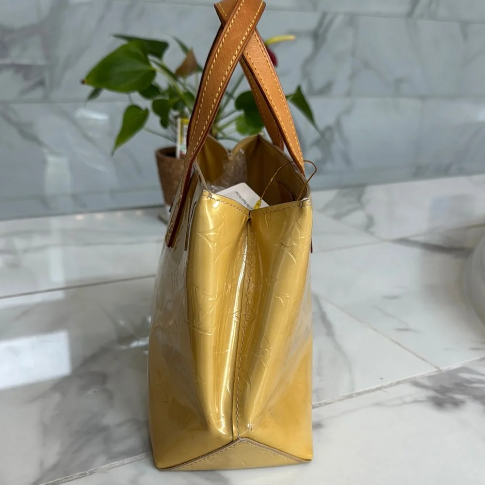 Louis Vuitton Yellow  Vernis Tote with Glossy Finish - Picture 5 of 16